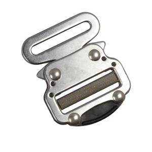 SS833 — Auto Release Buckle manufactured in Taiwan